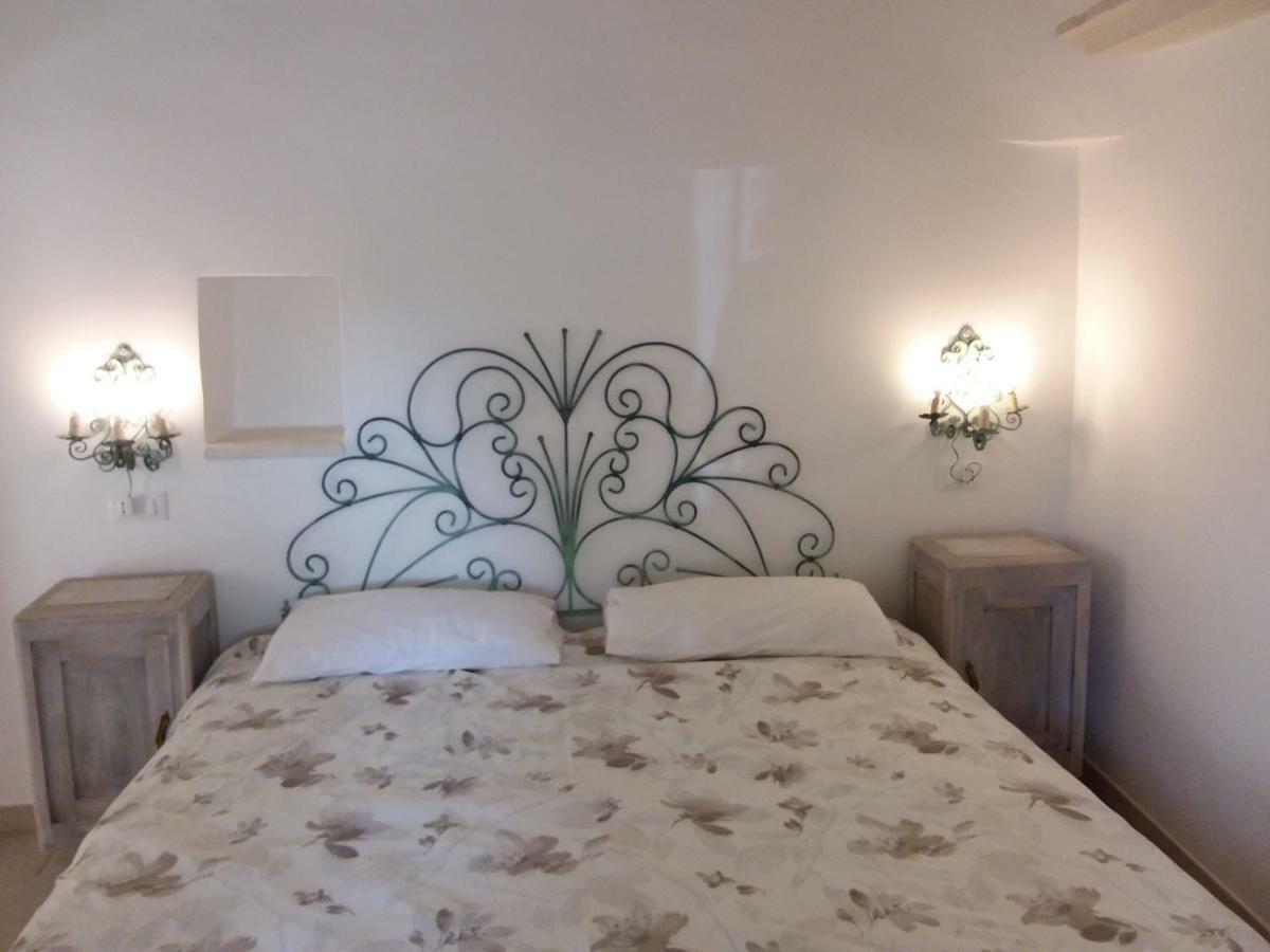 Trulli L'Utopia Di Anny Trulli Anny'S Utopia ロコロトンド エクステリア 写真