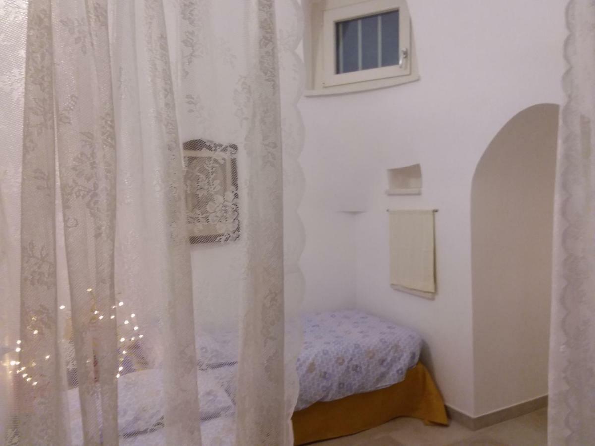 Trulli L'Utopia Di Anny Trulli Anny'S Utopia ロコロトンド エクステリア 写真