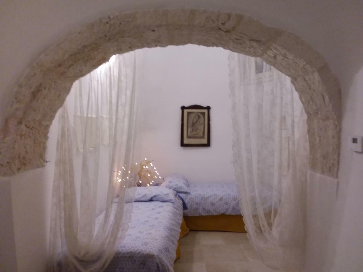 Trulli L'Utopia Di Anny Trulli Anny'S Utopia ロコロトンド エクステリア 写真